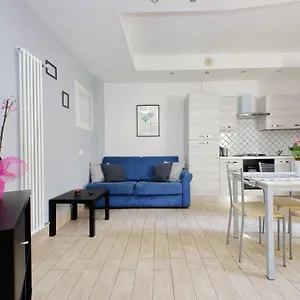  Apartamento Vatican Flat Cozy Court Italia